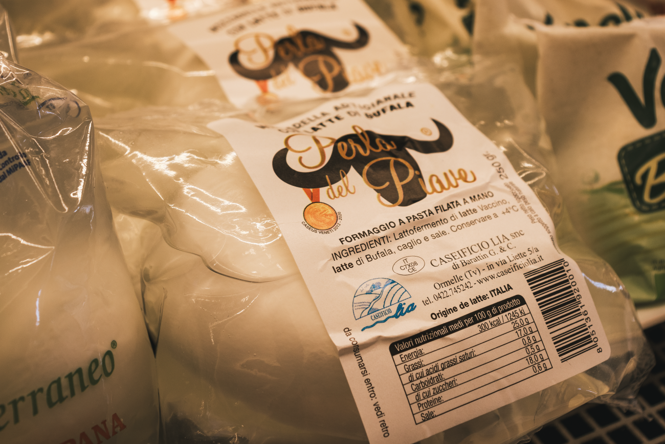 Formaggio a pasta filata venduto da Garbelotto Formaggi