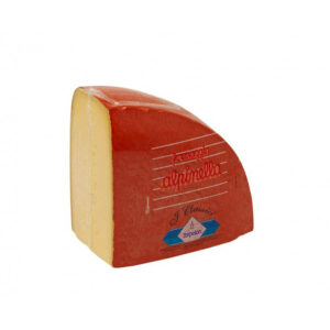 Pezzo di formaggio Fontal confezionato